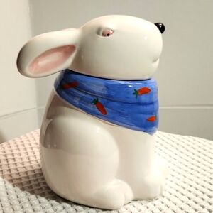 Rare Vintage White Rabbit Carrot Bandana Cookie Jar